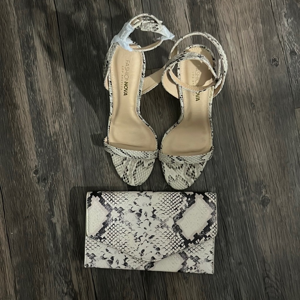 2 piece snake skin set